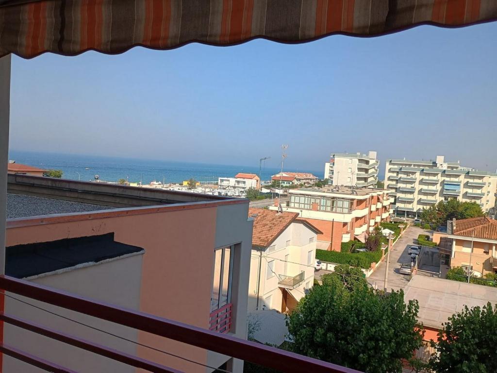 Condominio Cesano Mare Маротта Экстерьер фото